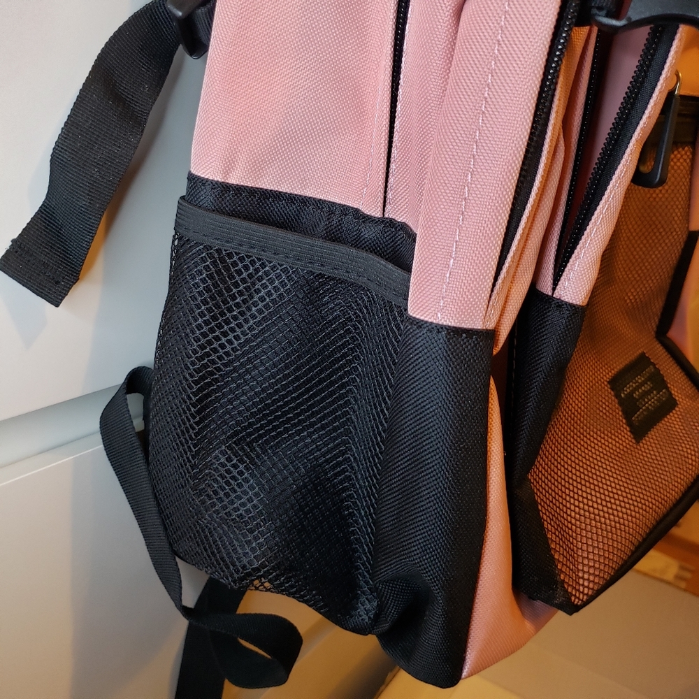 Backpack - Picture 2 of 5